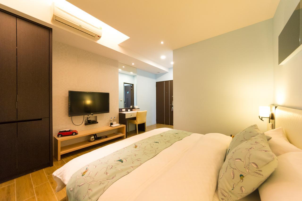 W Hostel Tainan Luaran gambar