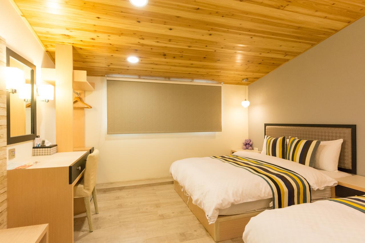 W Hostel Tainan Luaran gambar